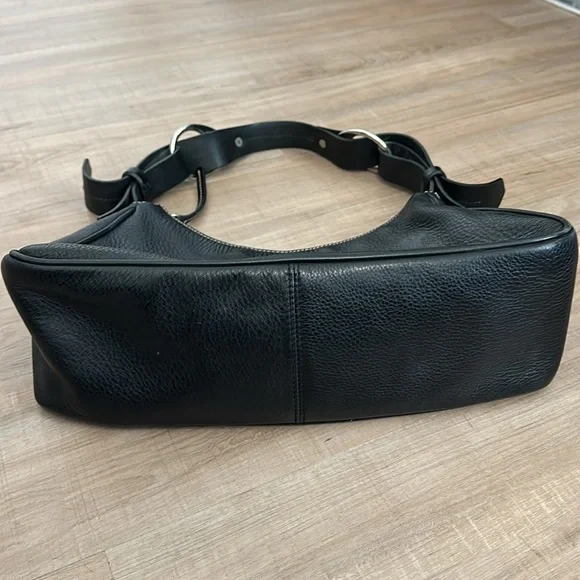 Dooney & Bourke Black Satchel - Picture 3 of 6